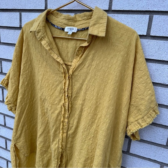 Umgee Gold Mustard Yellow Textured Cotton Button Down High/Low Raw Oversized Top - Picture 3 of 9